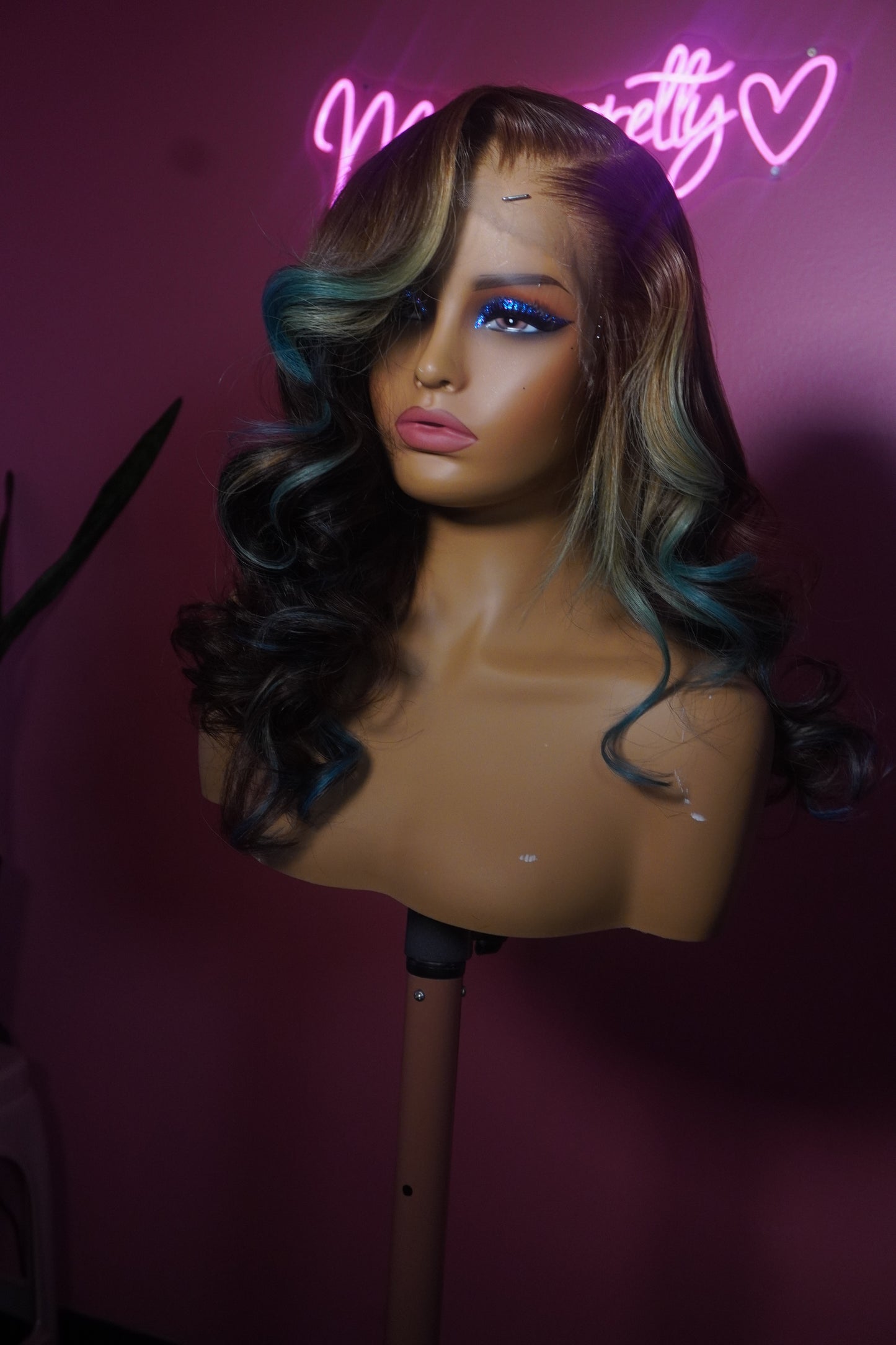 The Azure Unit 20" | Signature Color Series
